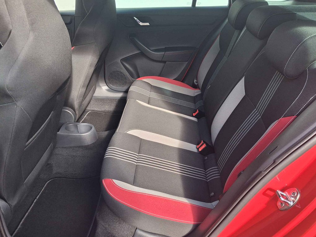 Škoda Rapid 1.6 TDi Monte Carlo