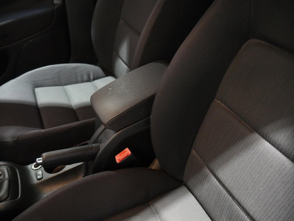 Škoda Octavia II 1.6i 