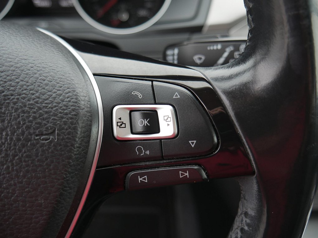 Volkswagen Passat 1.4TSi 