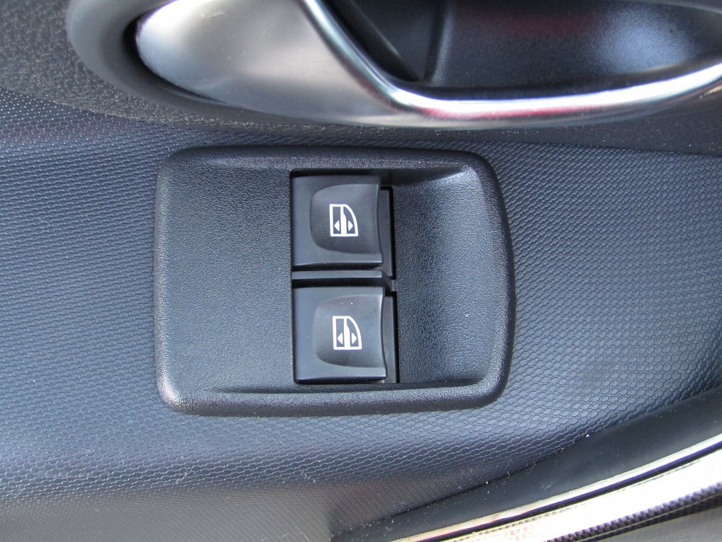 Dacia Sandero 1.2i 