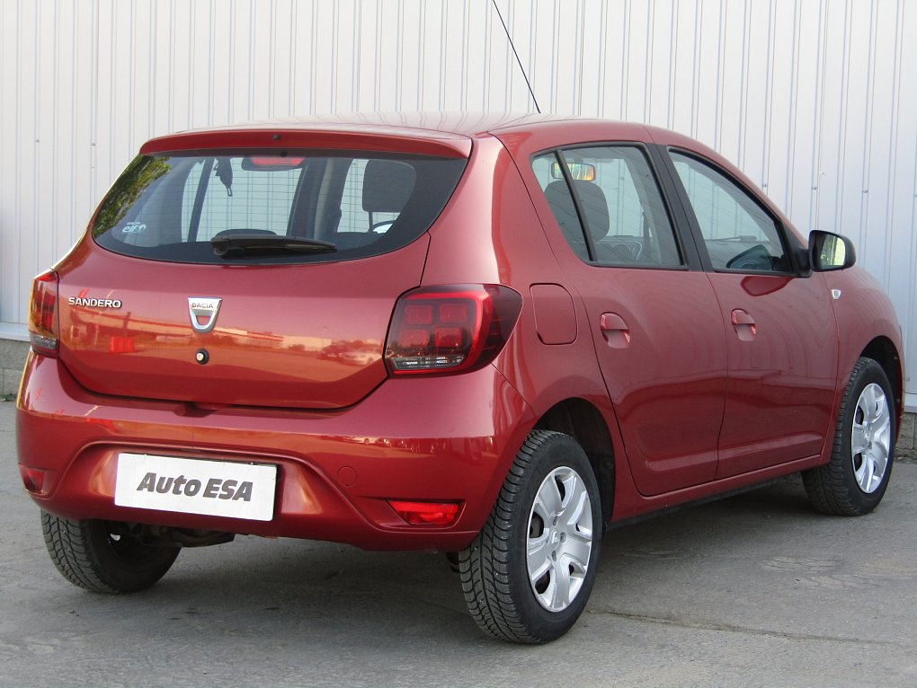 Dacia Sandero 1.2i 