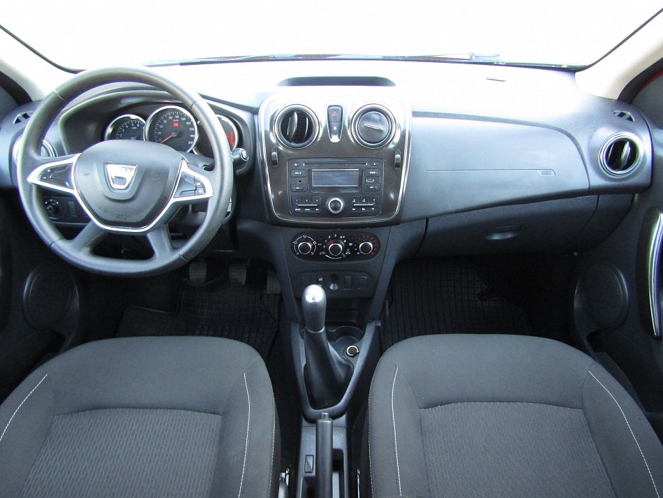 Dacia Sandero 1.2i 