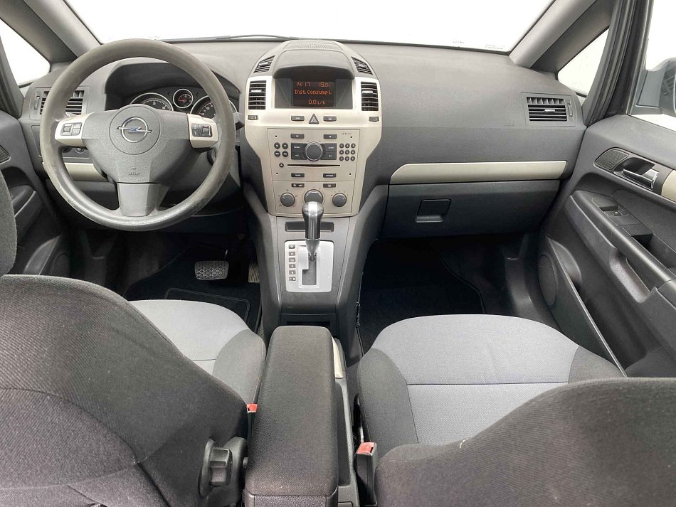 Opel Zafira 1.9 CDTi  7míst