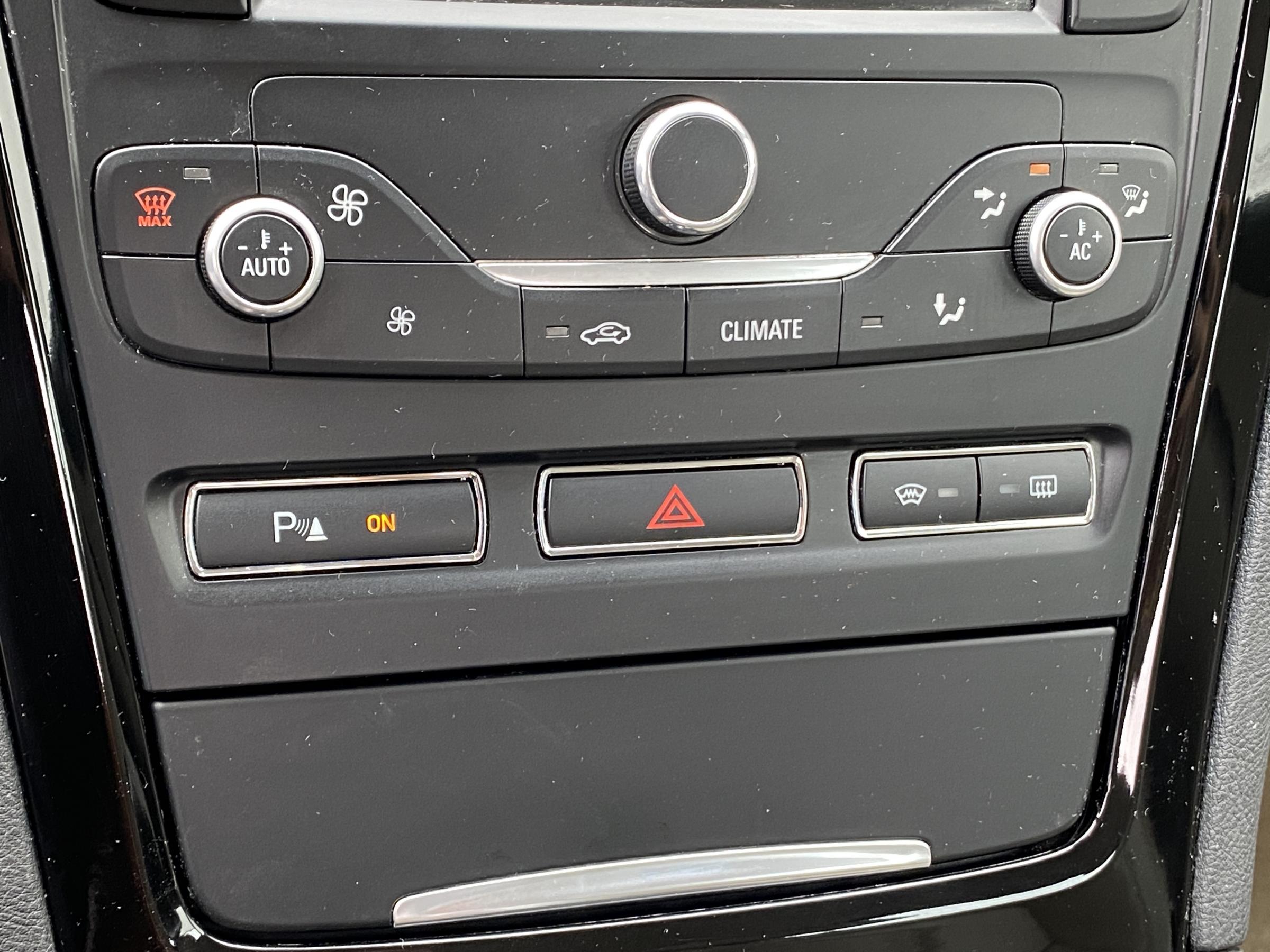 Ford Mondeo, 2011 - pohled č. 16