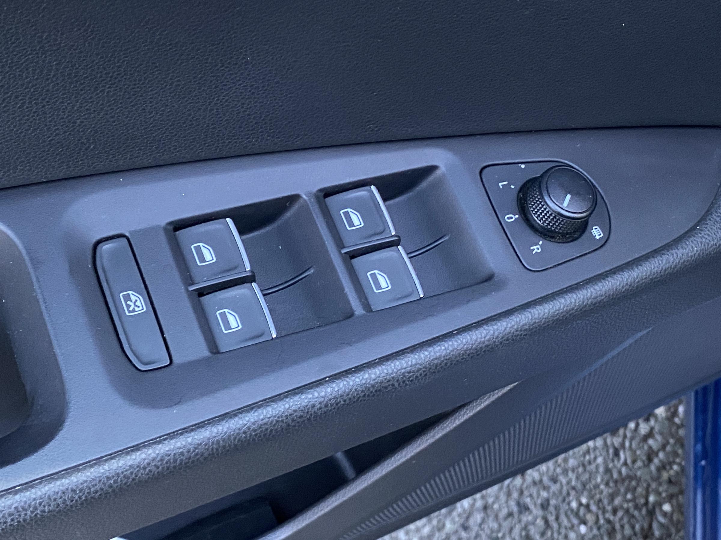 Seat Leon, 2013 - pohled č. 11