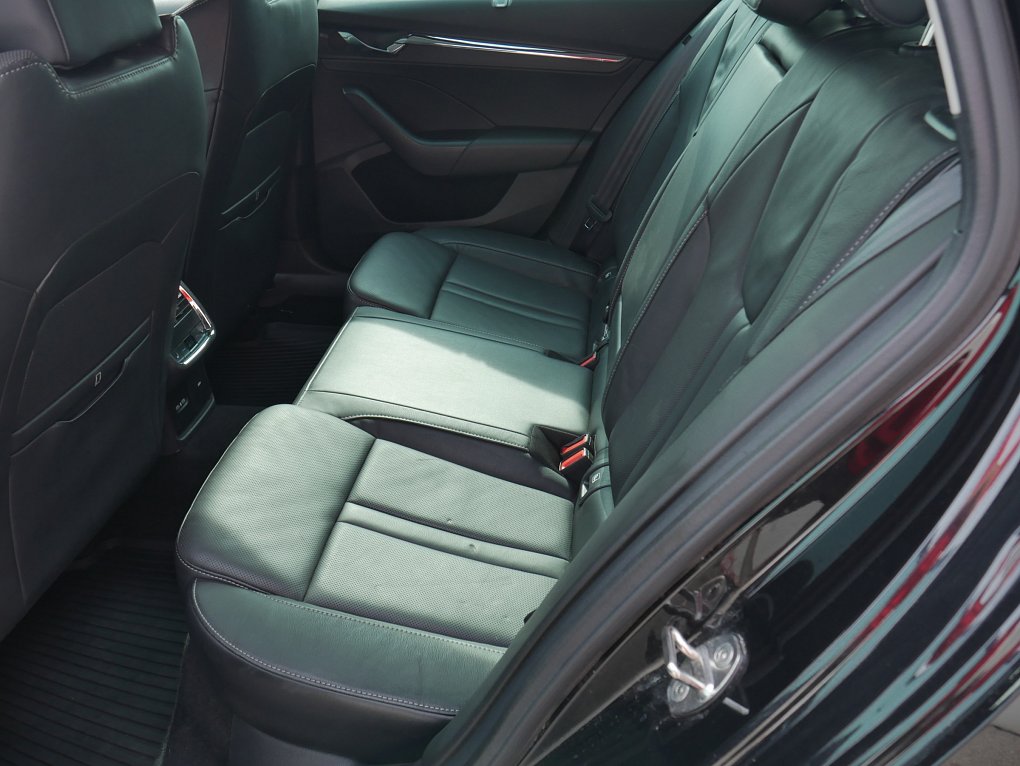 Škoda Octavia IV 2.0 TDi Style