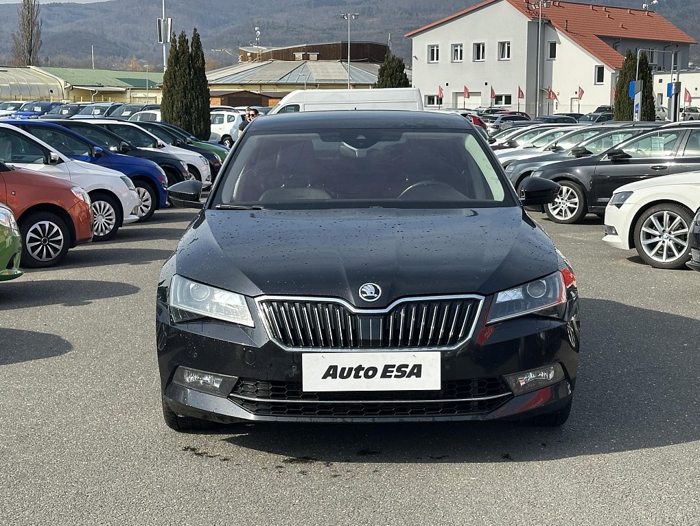 Škoda Superb III 2.0 TSi  4x4