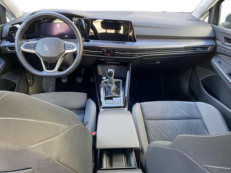 Volkswagen Golf 1.5 TSi Style