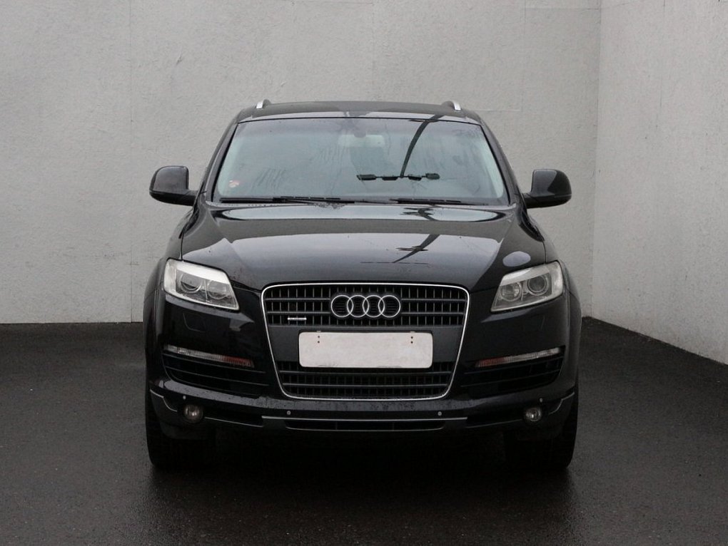 Audi Q7 4.2TDi S-line