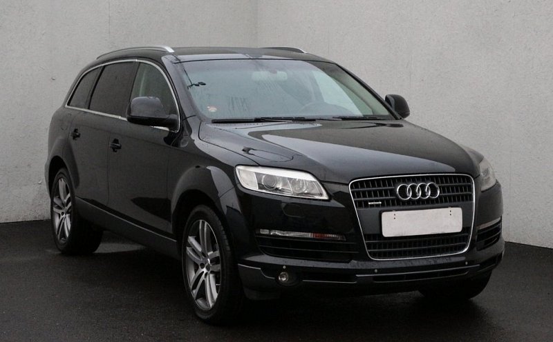 Audi Q7 4.2TDi S-line