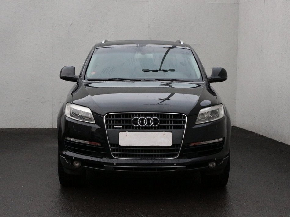 Audi Q7 4.2TDi S-line