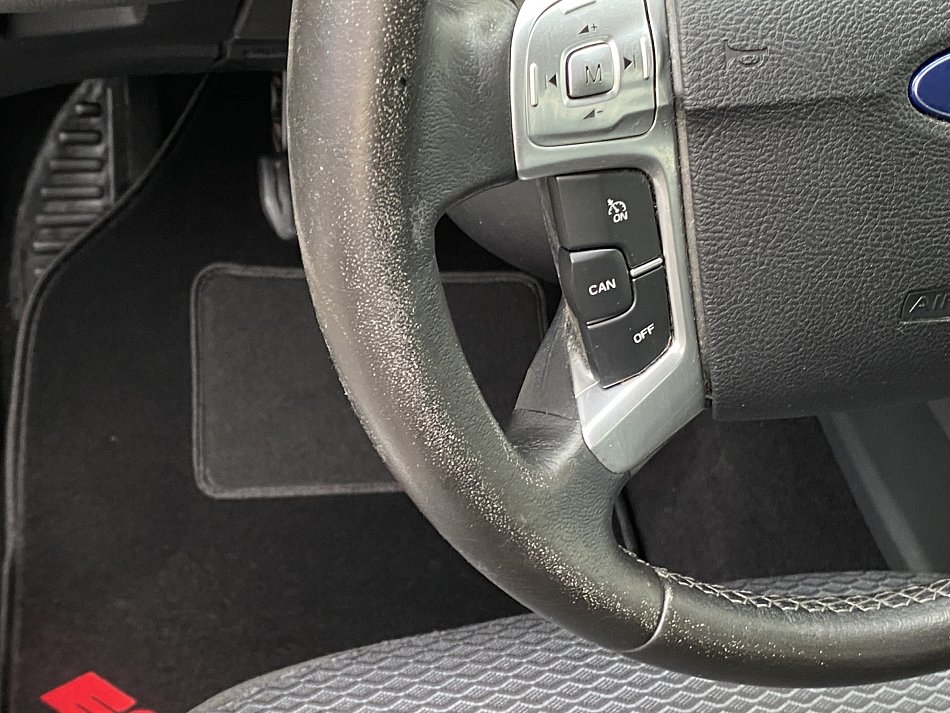 Ford Mondeo 2.0i 