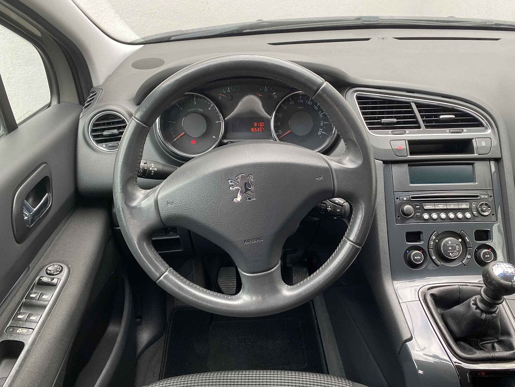 Peugeot 5008 1.6 HDi 