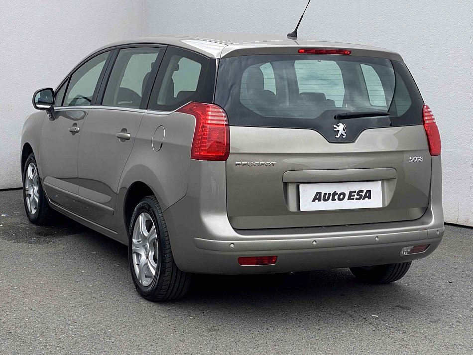 Peugeot 5008 1.6 HDi 