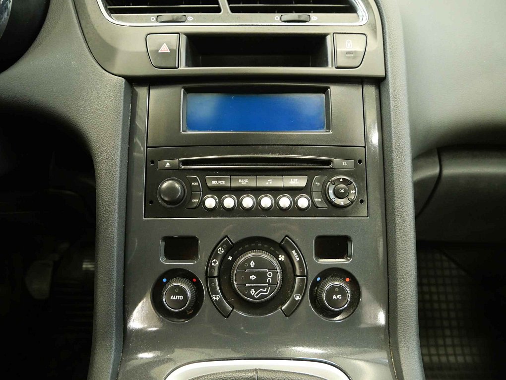 Peugeot 5008 1.6HDi 