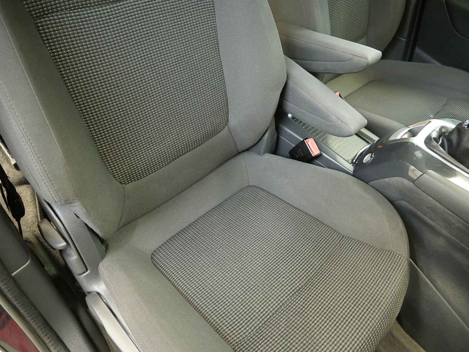 Peugeot 5008 1.6HDi 