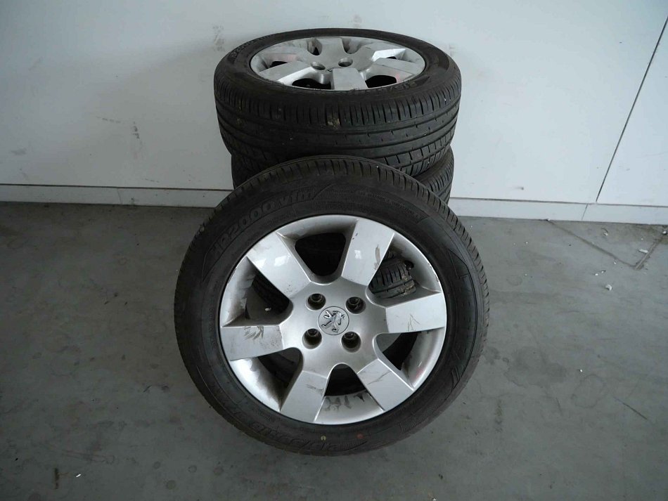 Peugeot 5008 1.6HDi 