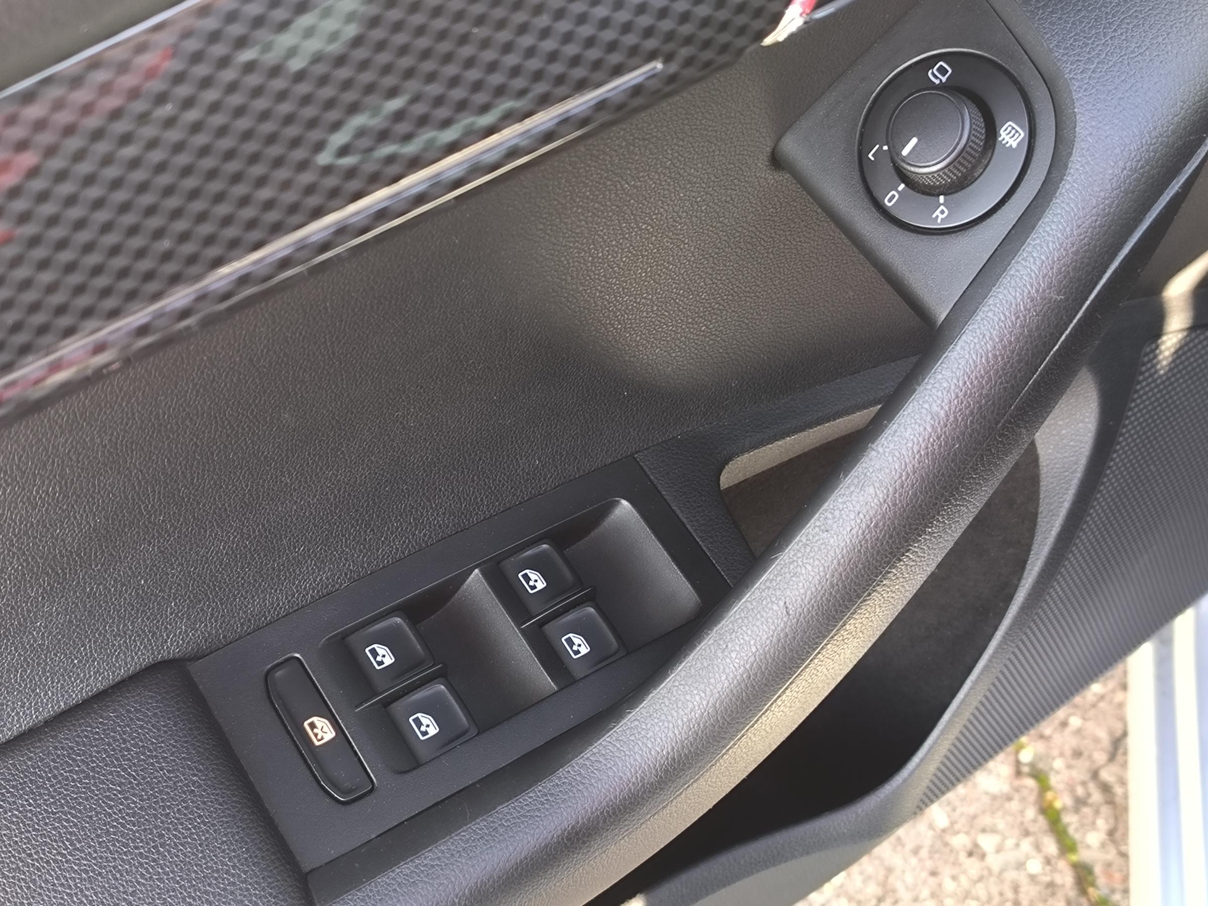 Škoda Octavia III, 2017 - pohled č. 21