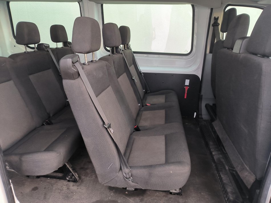 Ford Transit 2.2TDCi  L2H3 9míst
