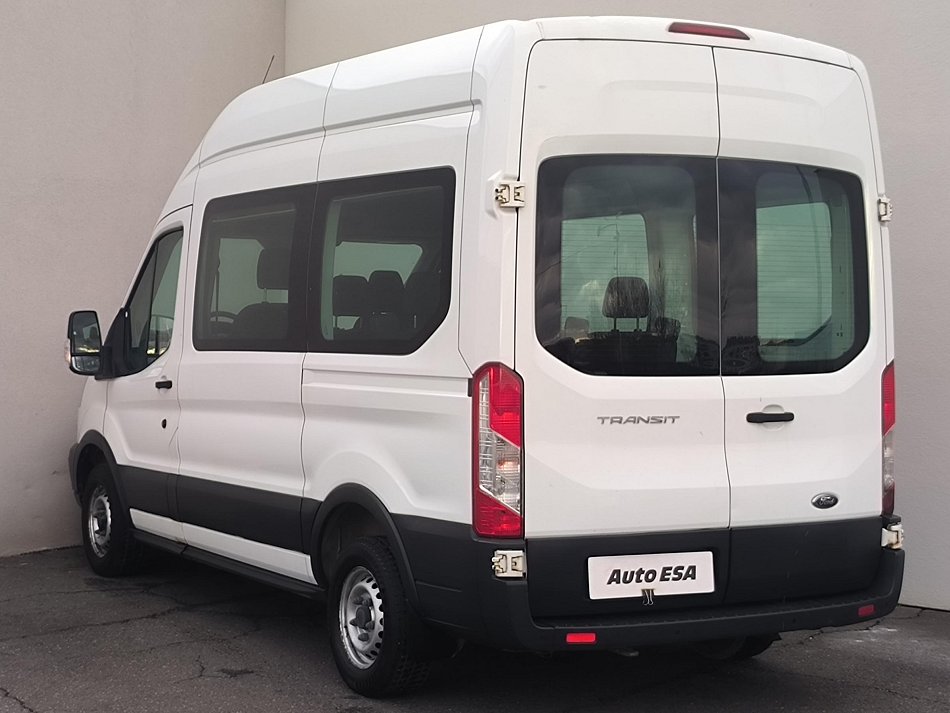 Ford Transit 2.2TDCi  L2H3 9míst