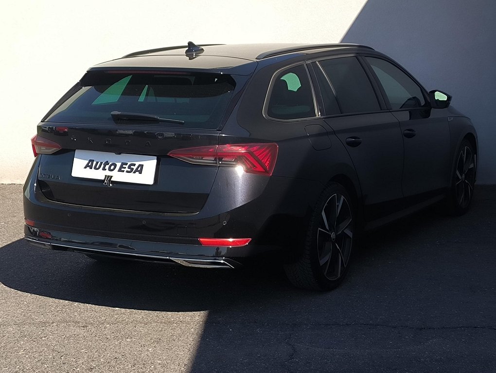 Škoda Octavia IV 2.0 TSi SportLine 4X4