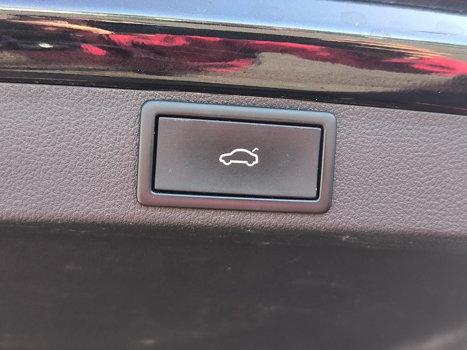 Škoda Octavia IV 2.0 TSi SportLine 4X4