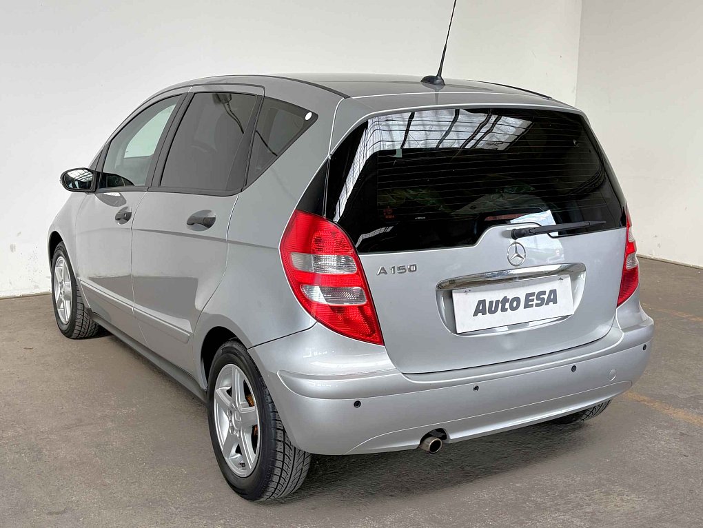 Mercedes-Benz Třída A 1.5i 