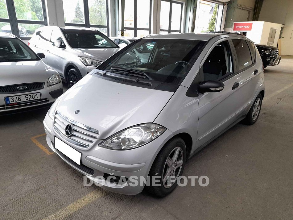 Mercedes-Benz Třída A 1.5i 