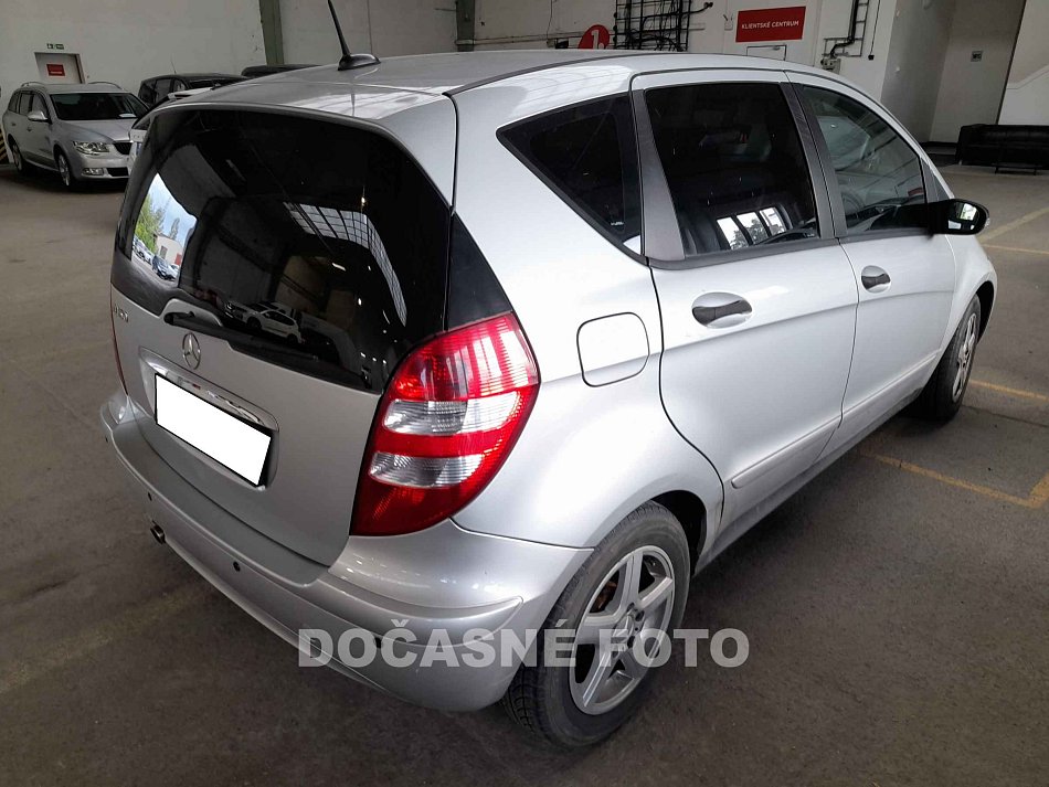 Mercedes-Benz Třída A 1.5i 