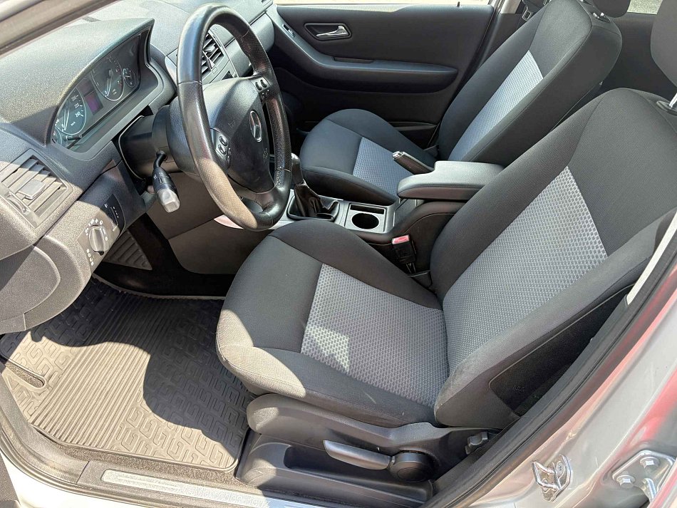Mercedes-Benz Třída A 1.5i 