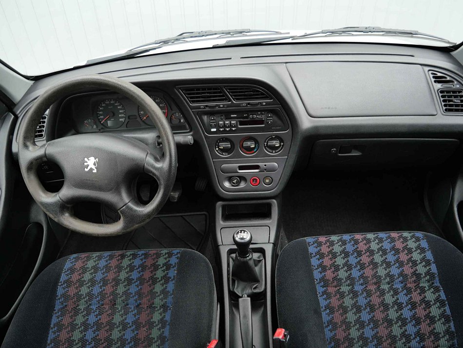 Peugeot 306 1.6 i 