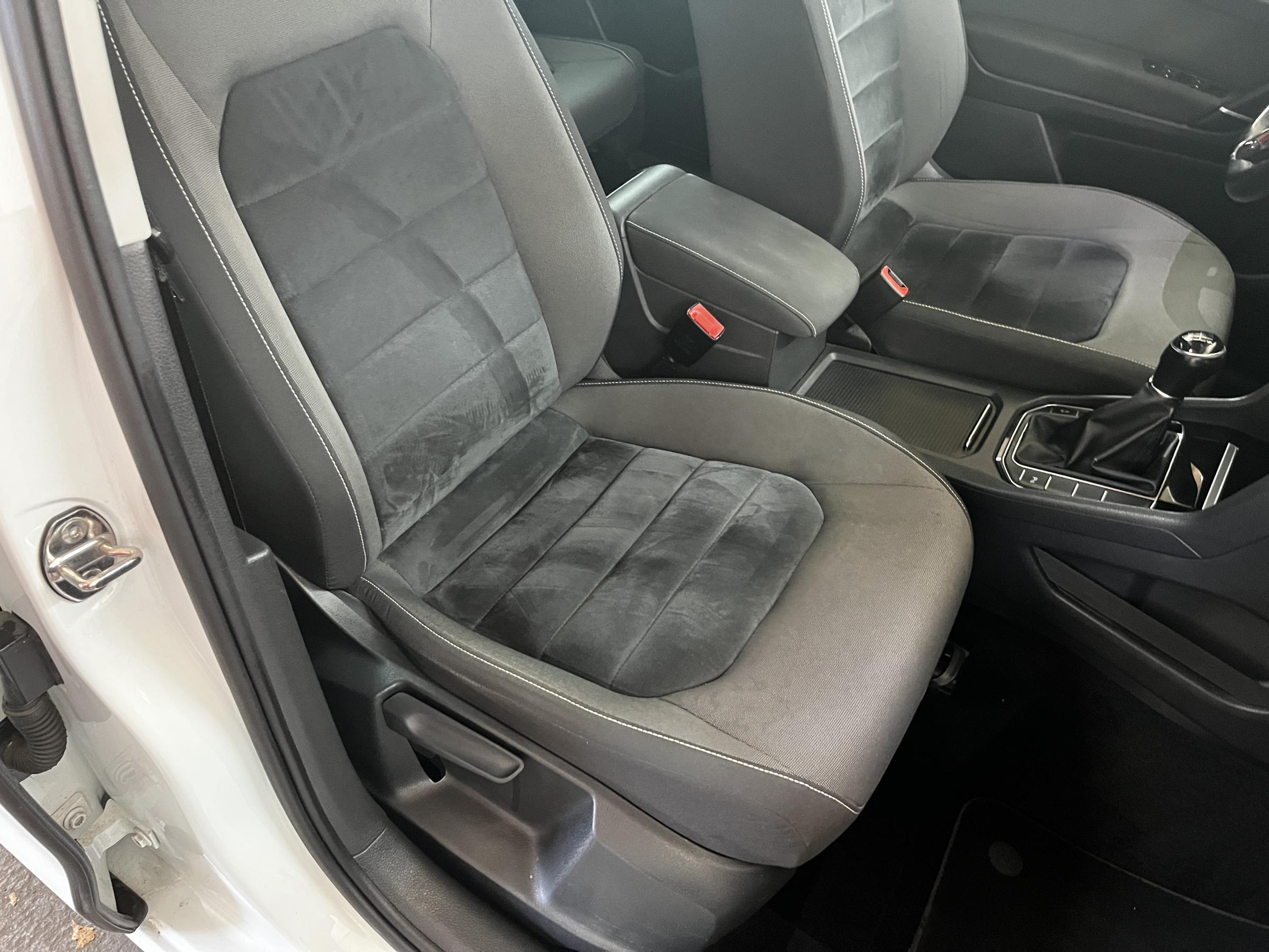 Volkswagen Sportsvan, 2014 - pohled č. 13