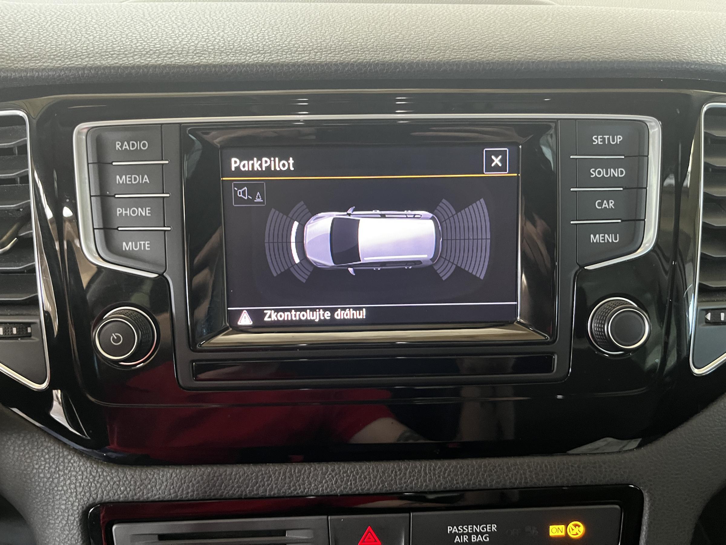 Volkswagen Sportsvan, 2014 - pohled č. 16