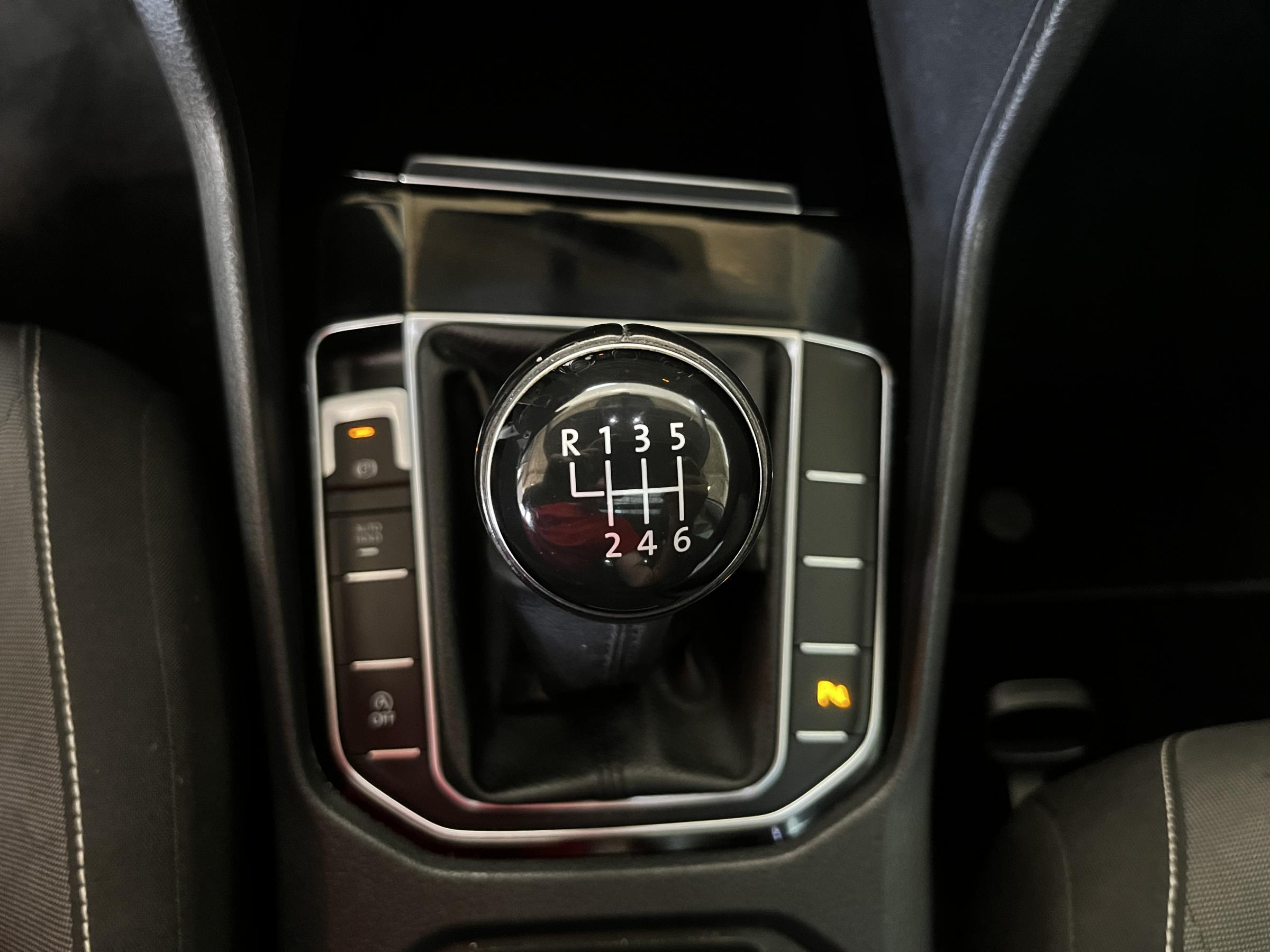 Volkswagen Sportsvan, 2014 - pohled č. 18