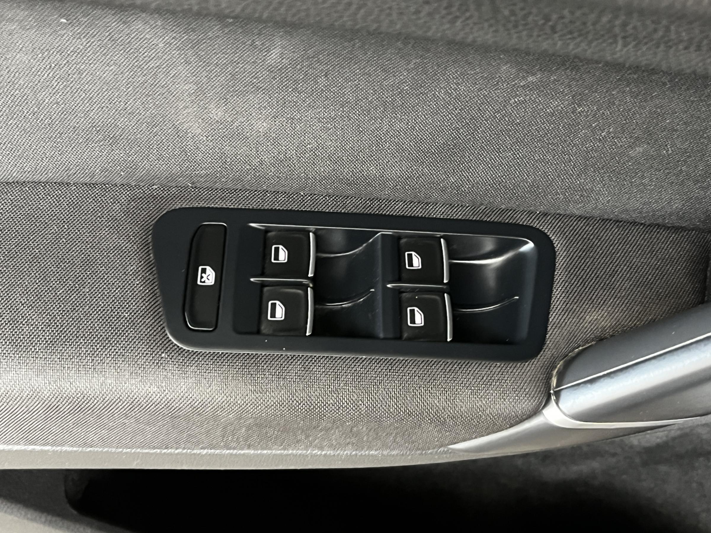 Volkswagen Sportsvan, 2014 - pohled č. 21