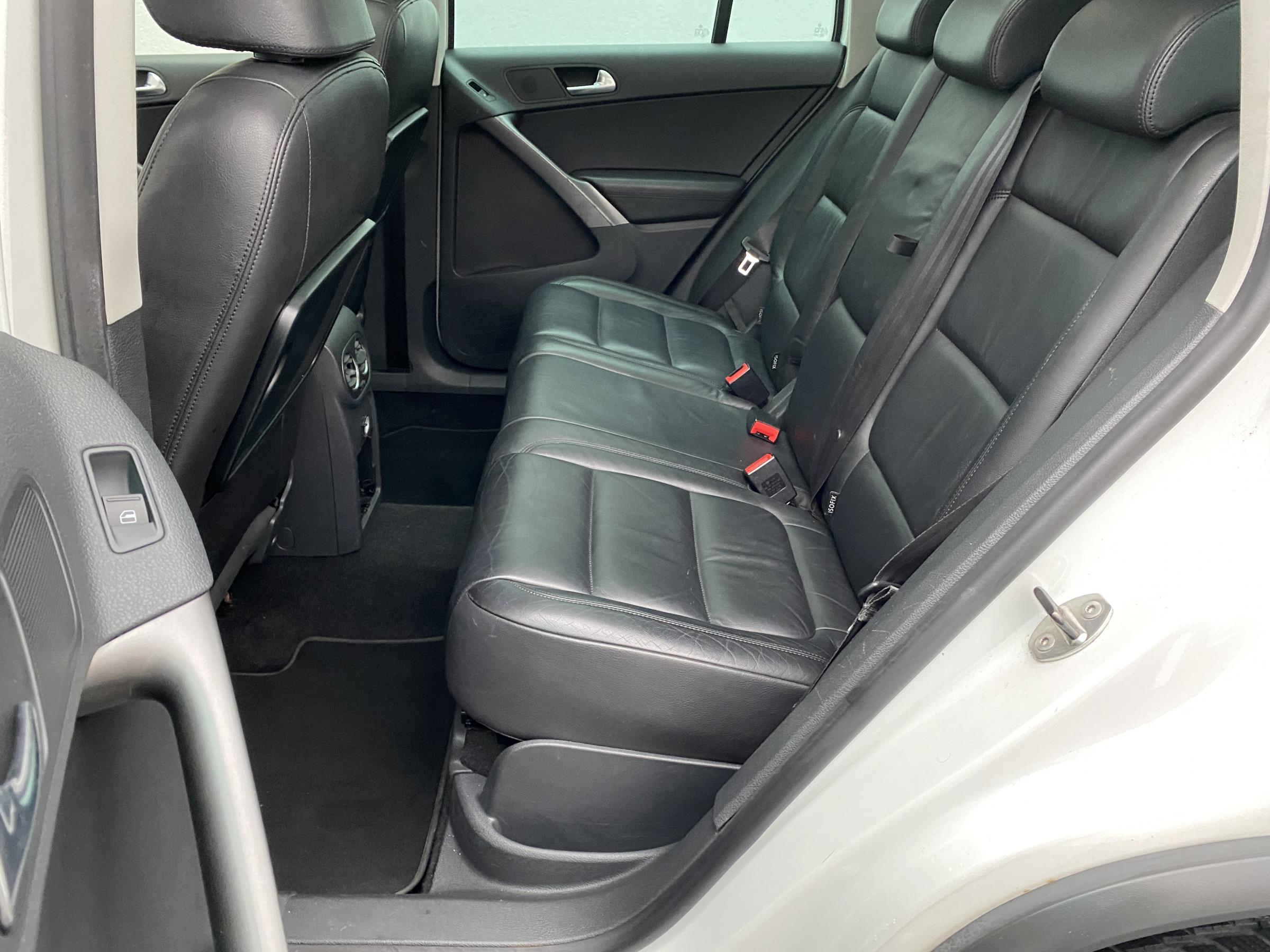 Volkswagen Tiguan, 2009 - pohled č. 10