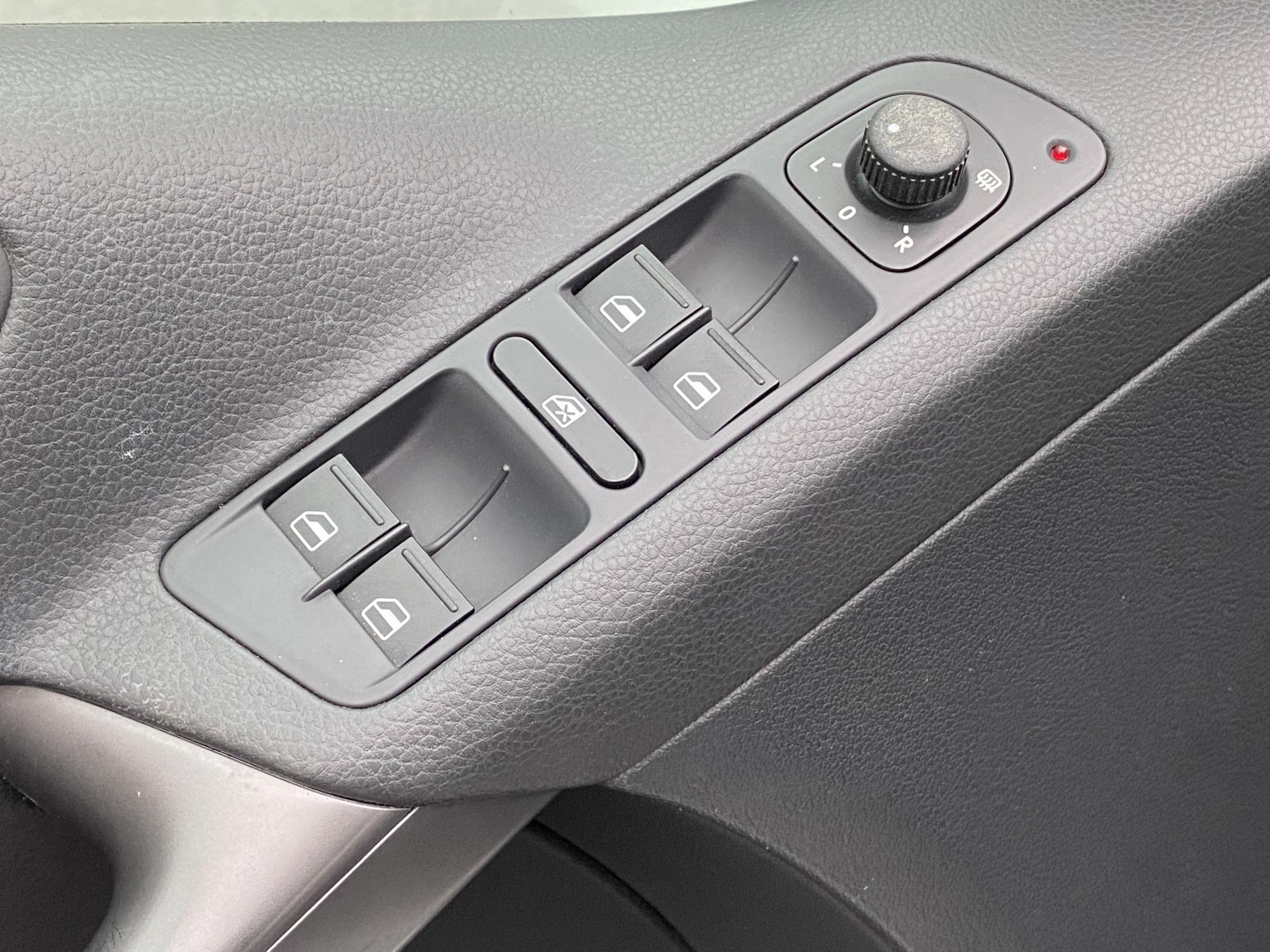 Volkswagen Tiguan, 2009 - pohled č. 11