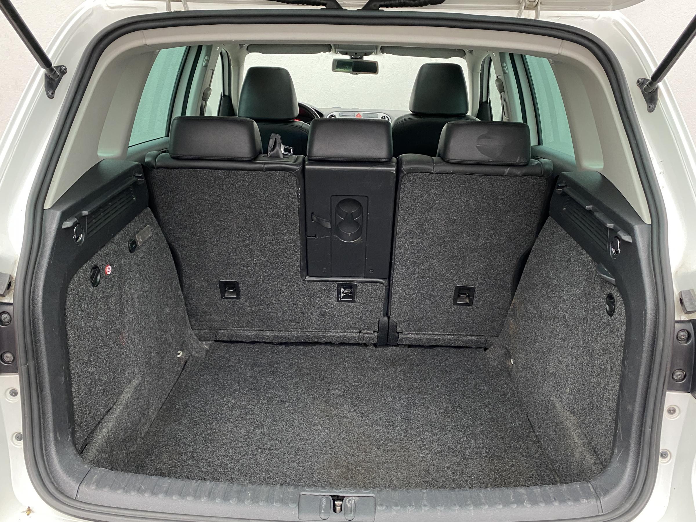 Volkswagen Tiguan, 2009 - pohled č. 7