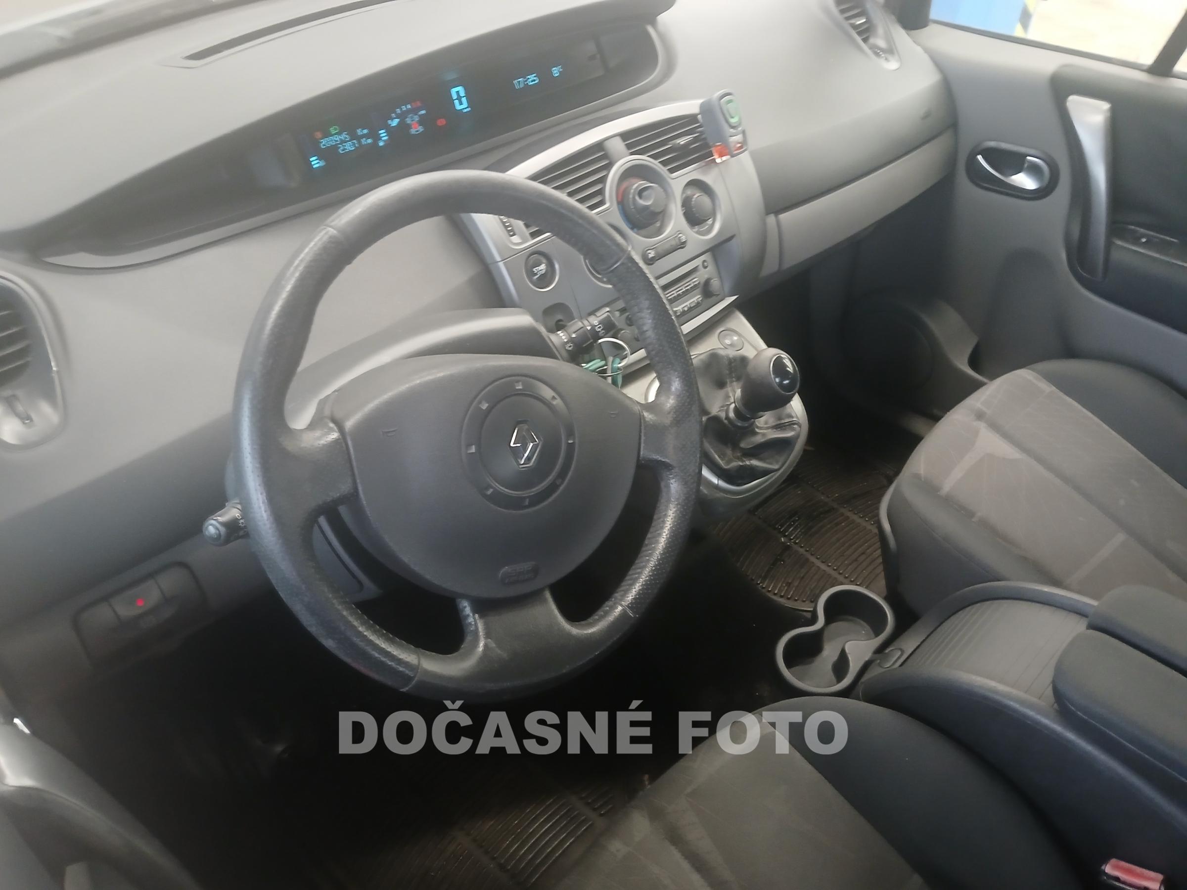 Renault Scénic, 2005 - pohled č. 3