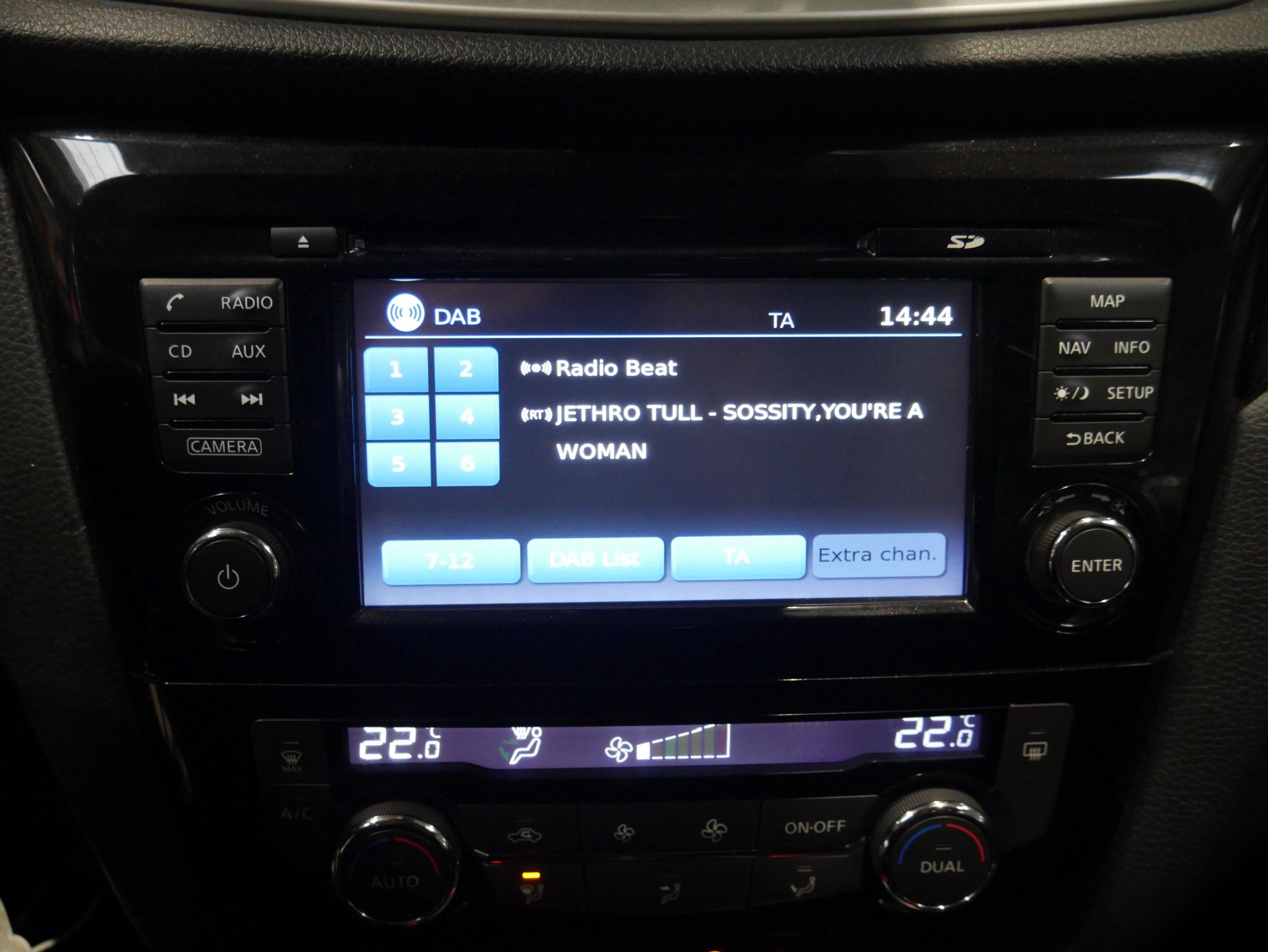 Nissan Qashqai, 2014 - pohled č. 15