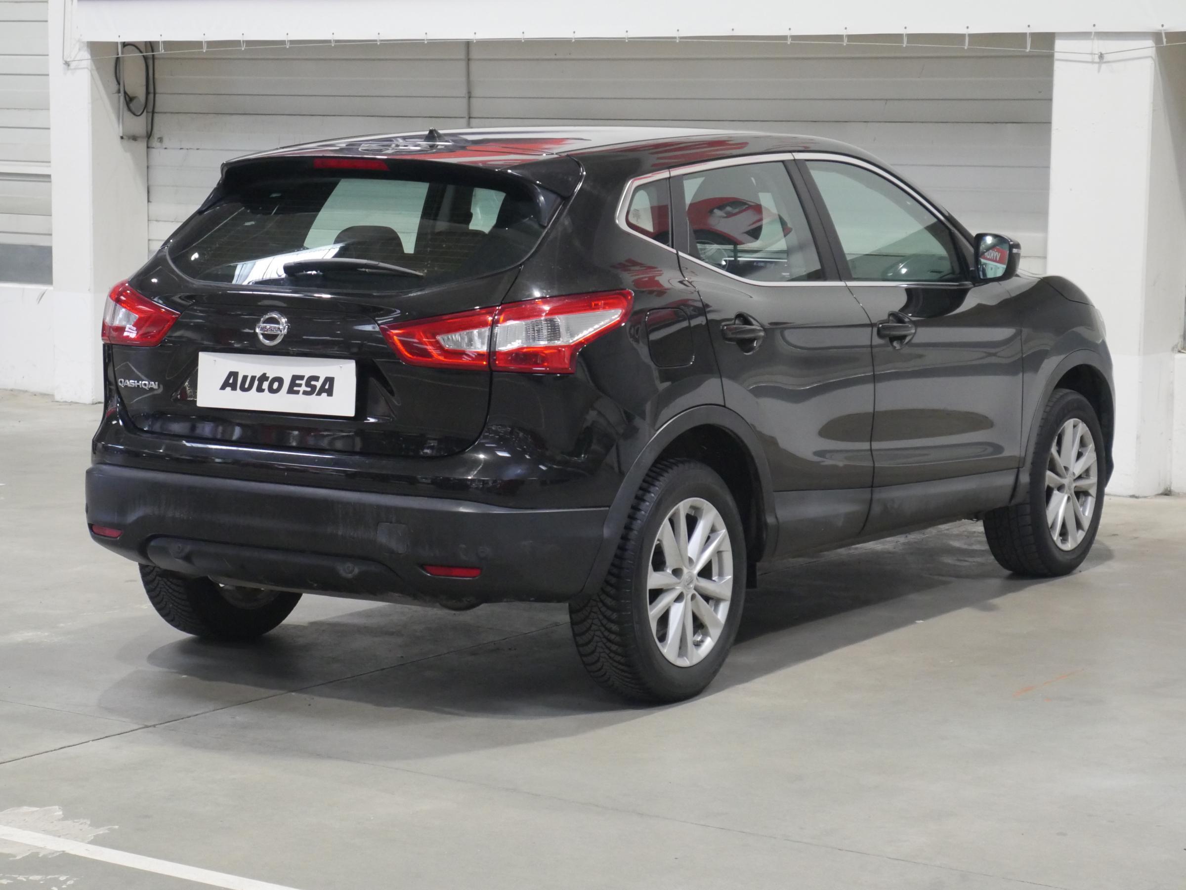 Nissan Qashqai, 2014 - pohled č. 4
