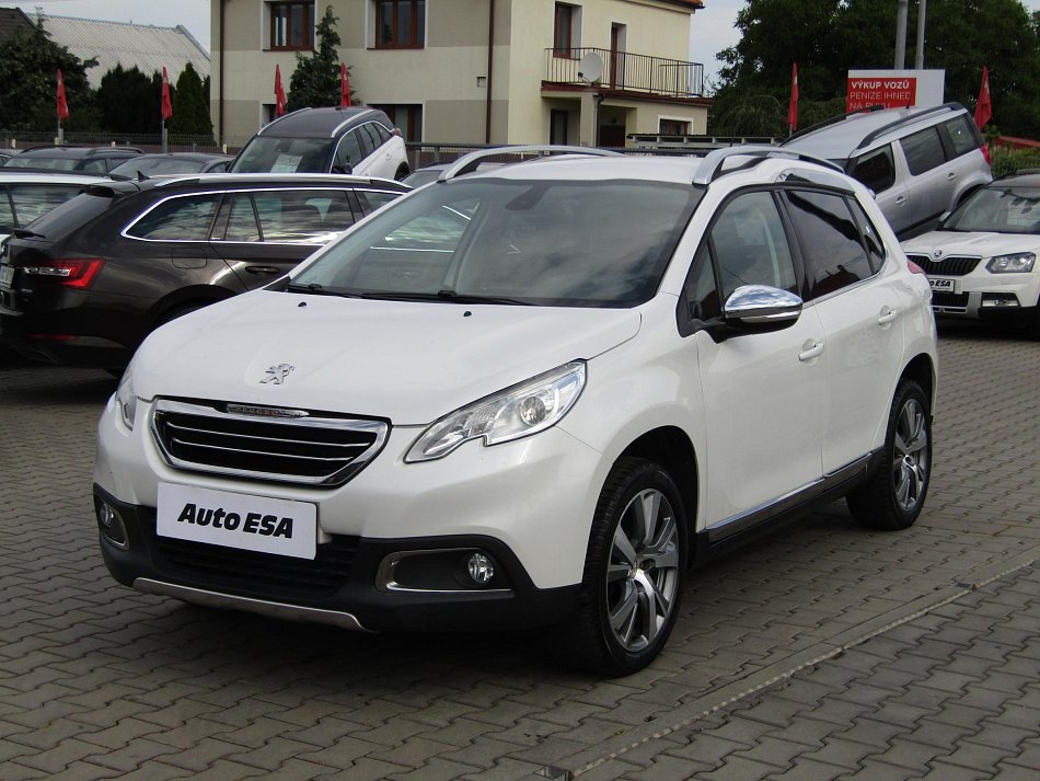 Peugeot 2008 1.2PT Allure