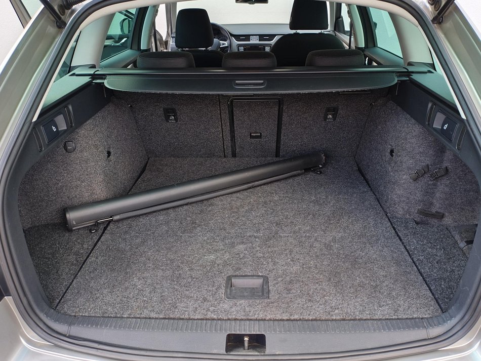 Škoda Octavia III 2.0TDi Scout 4x4