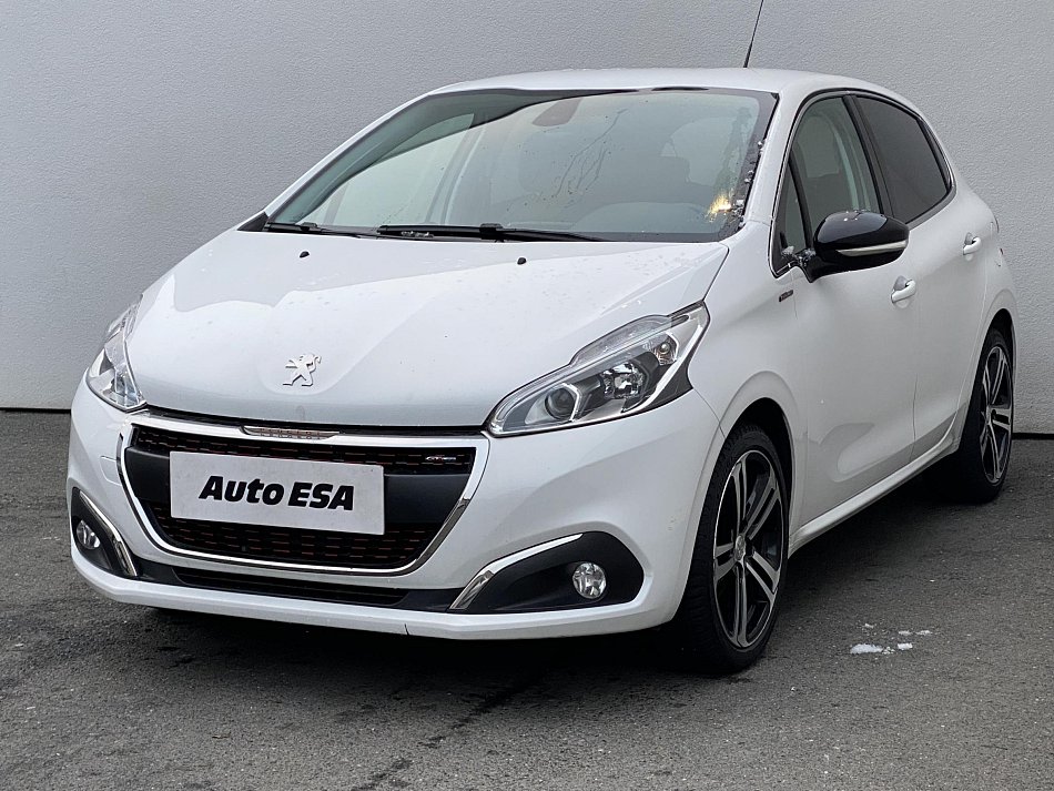 Peugeot 208 1.2 PT GT Line