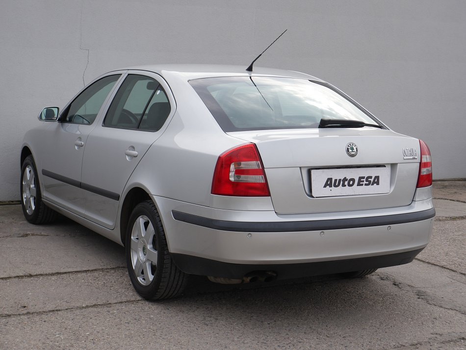 Škoda Octavia II 2.0 FSI 