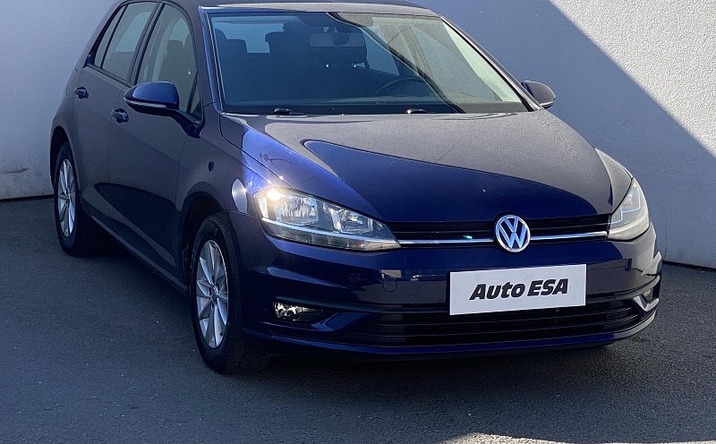 Volkswagen Golf 1.0 TSi 