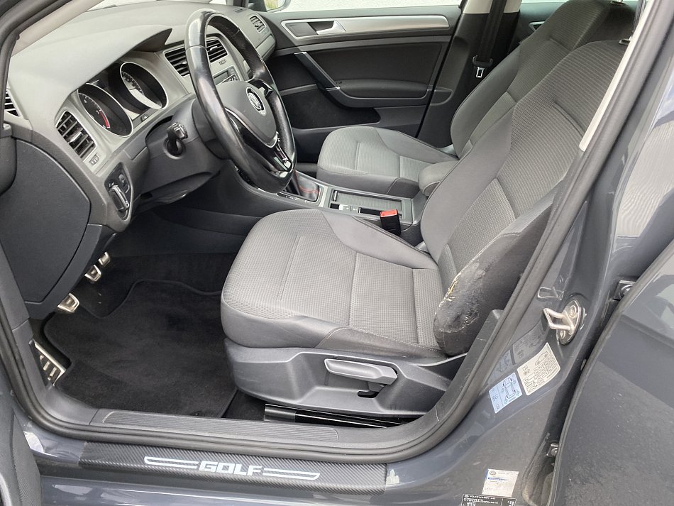 Volkswagen Golf 2.0TDi 