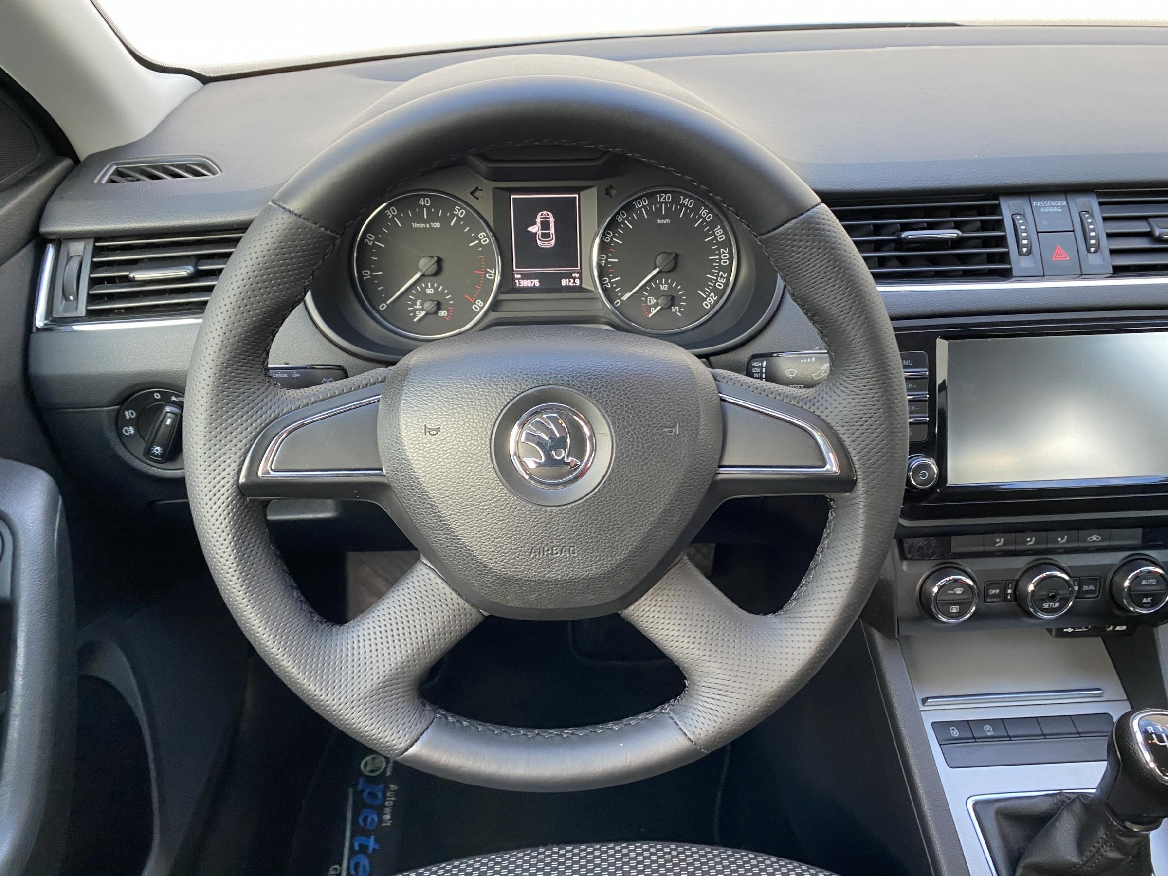 Škoda Octavia III, 2013 - pohled č. 11