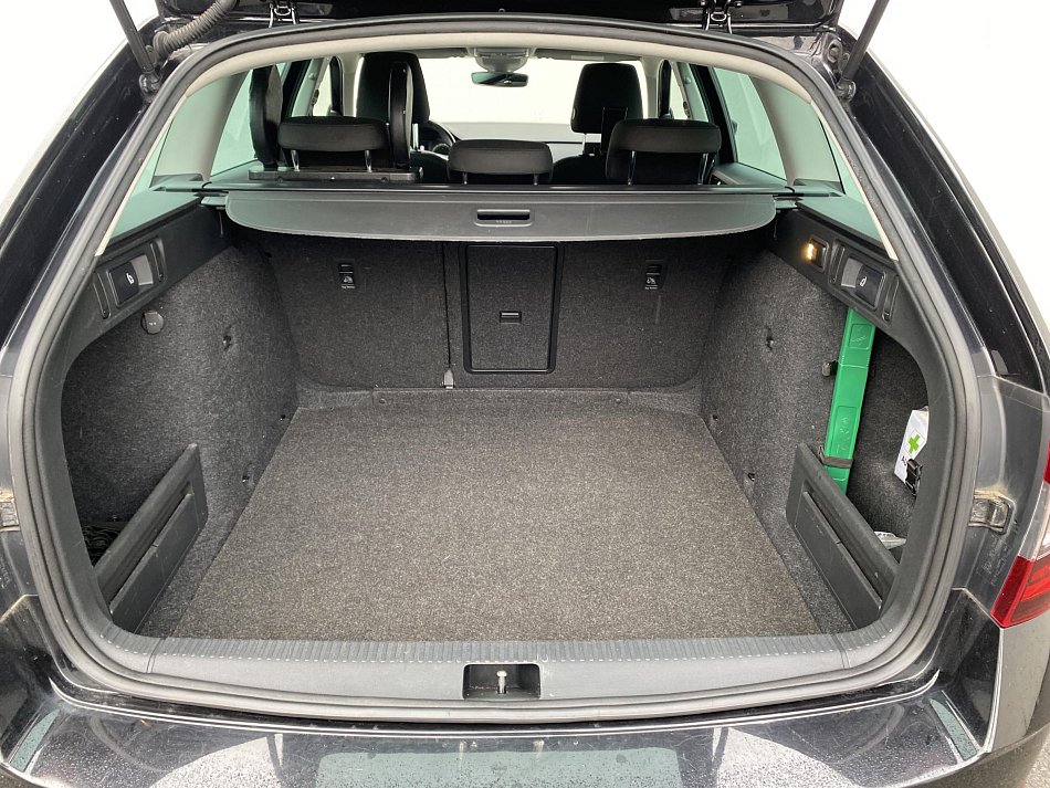 Škoda Octavia III 2.0 TDi Style