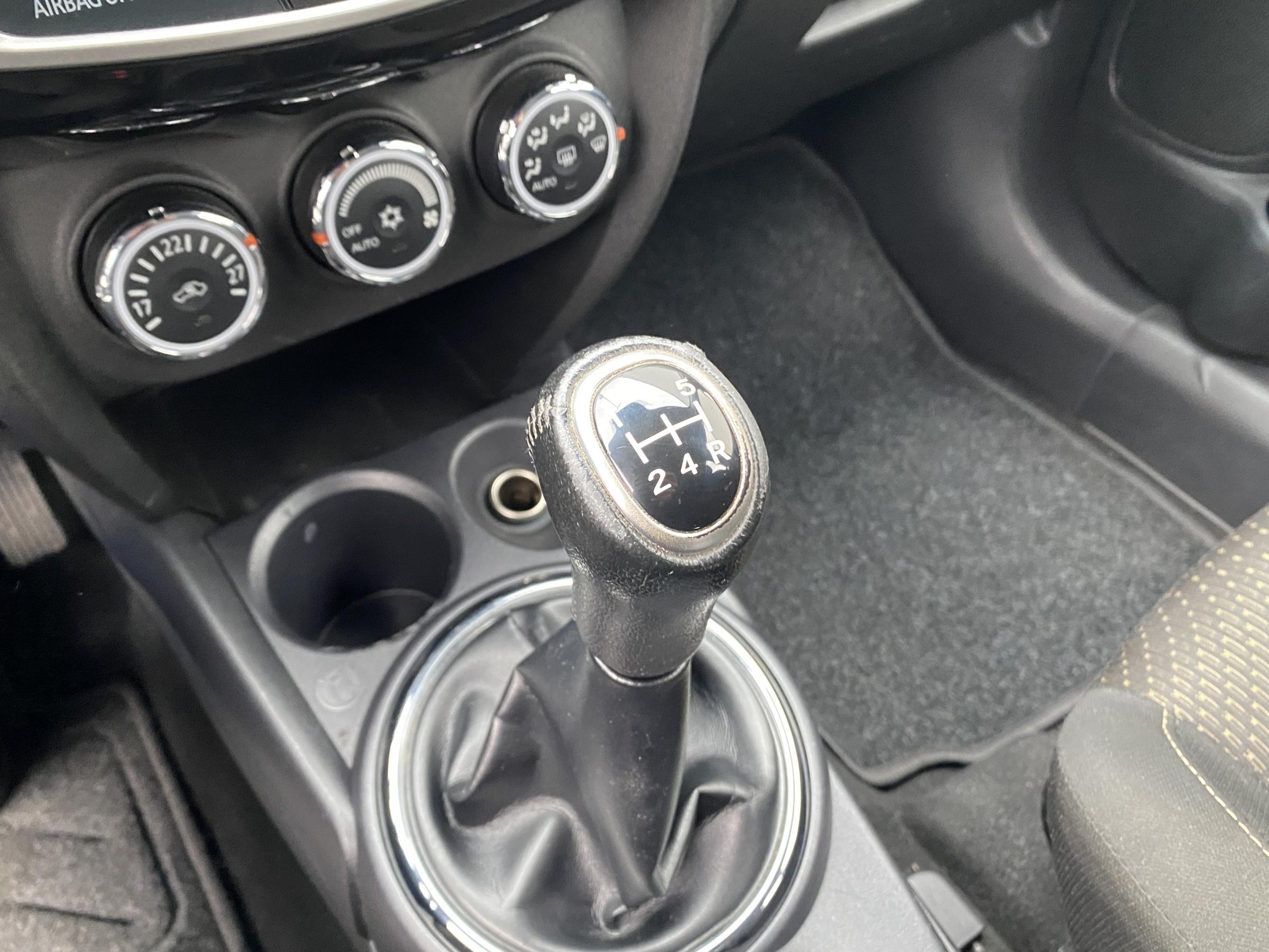 Mitsubishi ASX, 2016 - pohled č. 16